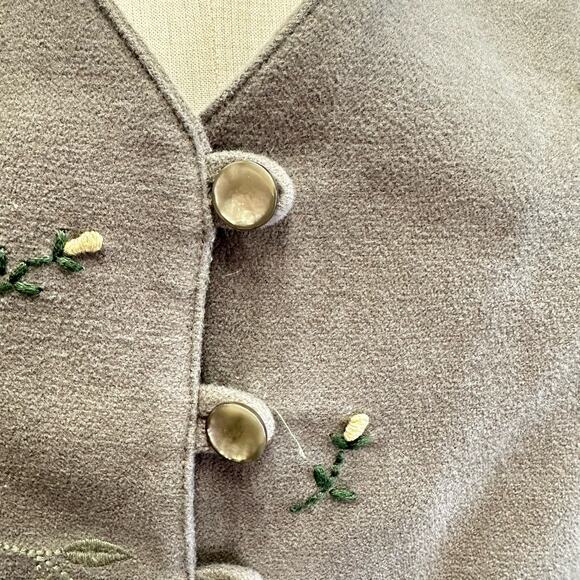 Talbots vintage 90s velour embroidered vest size small cottagecore - Picture 14 of 16